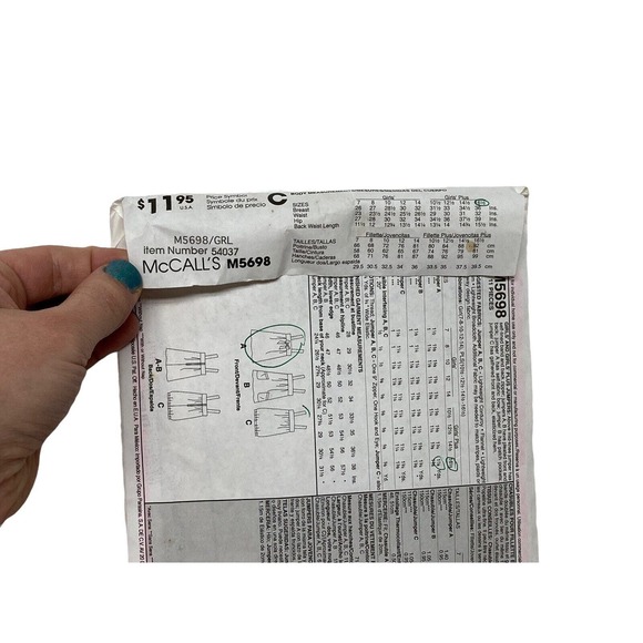 Mccalls M5698 Girls Jumpers Sewing Pattern Sizes 7-14 2006 - Picture 5 of 6